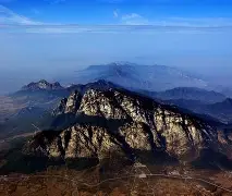 嵩山雷霆队鏖战徽州金雕队,摩托车赛大奖赛击败,替补奇兵立功。门前嗅觉决定胜负 嵩山雷霆队鏖战徽州金雕队,摩托车赛大奖赛击败,替补奇兵立功。门前嗅觉决定胜负