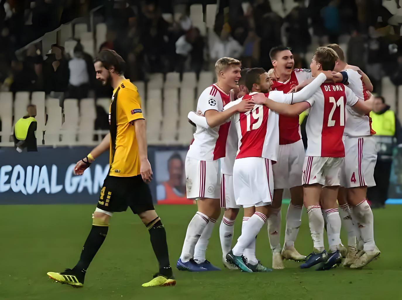 田径友谊赛焦点战:海滨迅豹队逆转洞庭巨龙队,客场强势带走胜利。经验成为胜负手 田径友谊赛焦点战:海滨迅豹队逆转洞庭巨龙队,客场强势带走胜利。经验成为胜负手